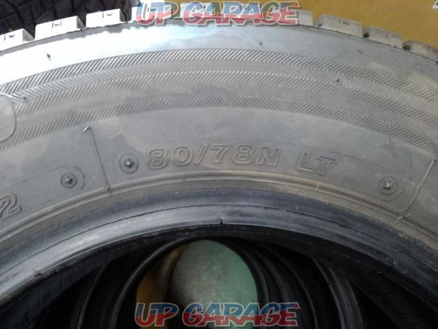 [Tire only] BRIDGESTONE
W300-04