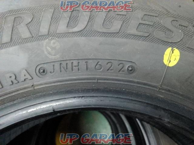 [Tire only] BRIDGESTONE
W300-05