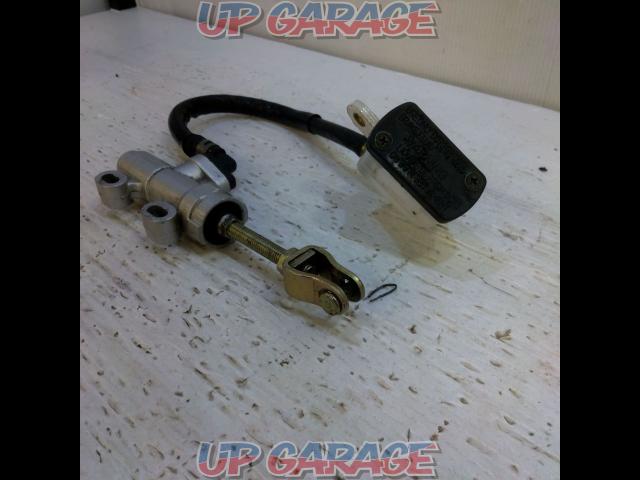 [Generic] manufacturer unknown
Rear brake master cylinder Chinese parts in stock!!-02