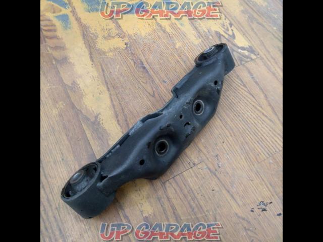 SUBARU
Differential mount stay WRX
S4
Apralide C type-04