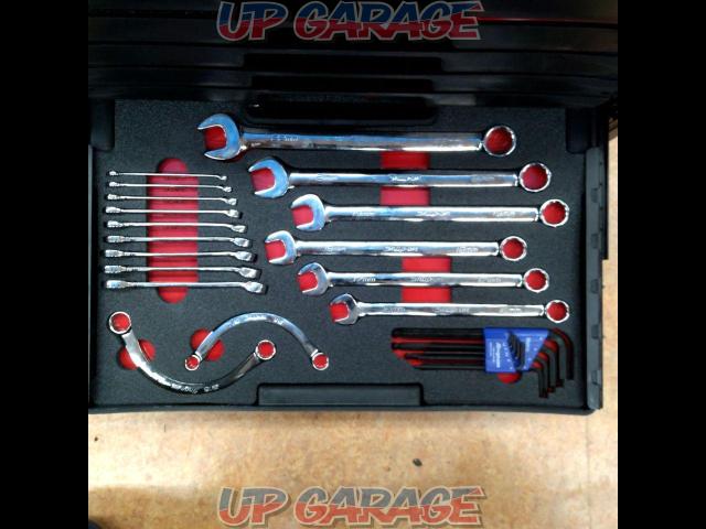 Snap-on
Snap-on
Complete
Series-10