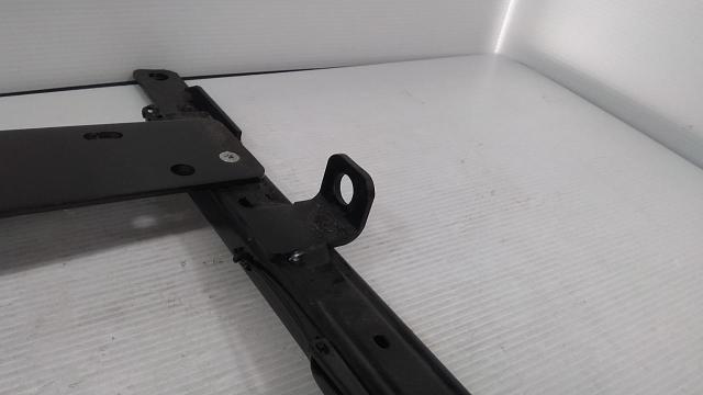 Nissan
Z33
BRIDE
Reclining seat rail
Driver's side price reduced-06