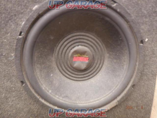 ● it was price cuts
●
EARTHQUAKE
12 inches woofer with BOX-05