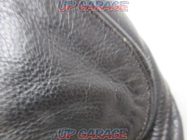 YeLLOW
CORN
Leather jacket
(X01092)-08