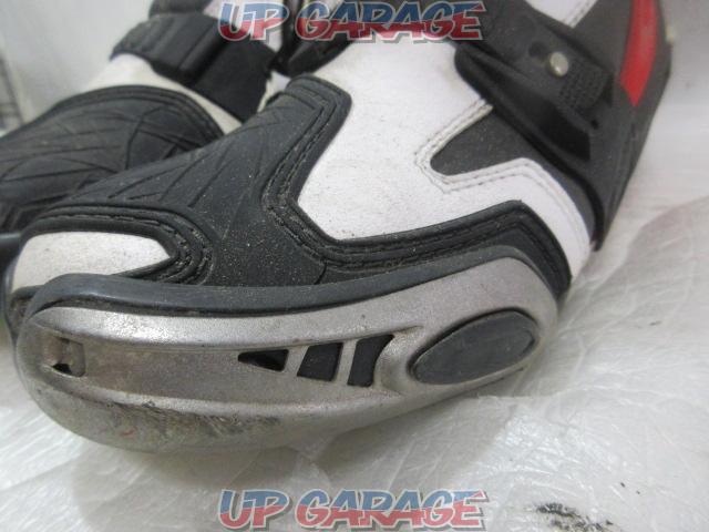 FORMA
ICE
Racing boots
(X01477)-05