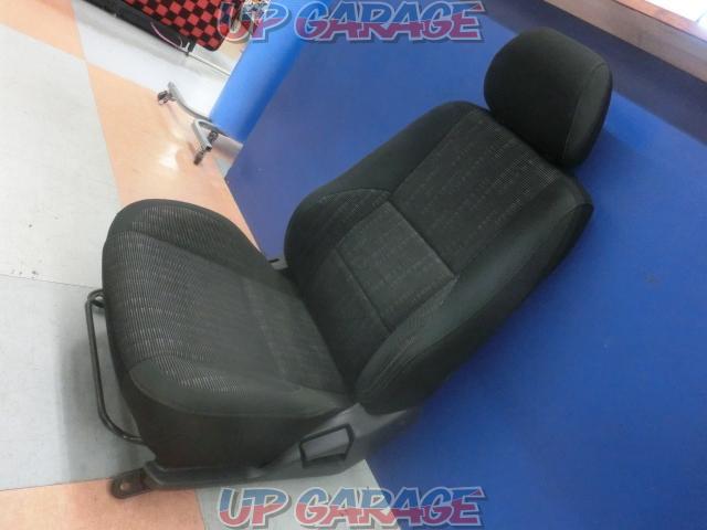 Toyota
Altezza genuine
Front passenger seat-04