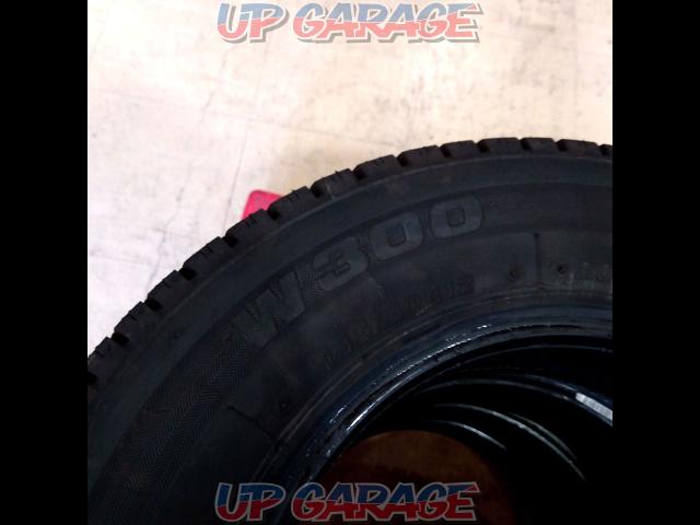 BRIDGESTONE (Bridgestone)
W300
145 / 80R12
80 / 78N
LT
*Since it is stored in a separate warehouse, we will ask you to confirm the date of stock.-03