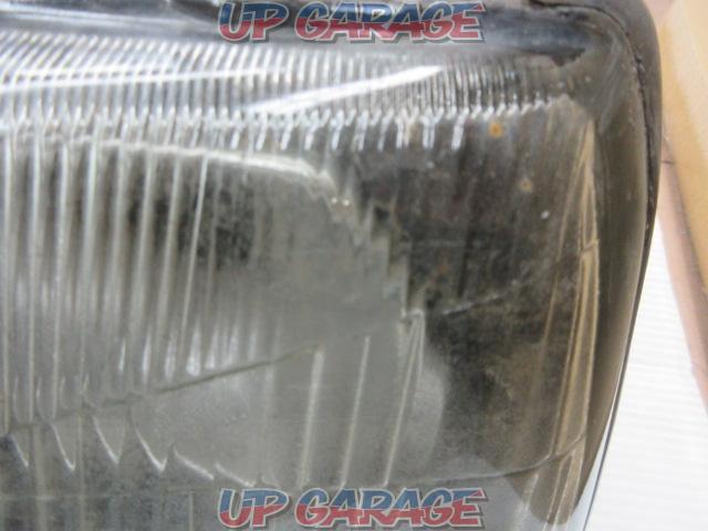 NISSAN
DR30
Skyline
Previous term genuine headlight
Right and left-04