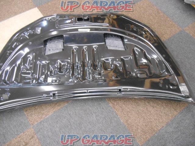 The price has been reduced Manufacturer unknown
FRP bonnet with duct for the 50-series Prius!-06