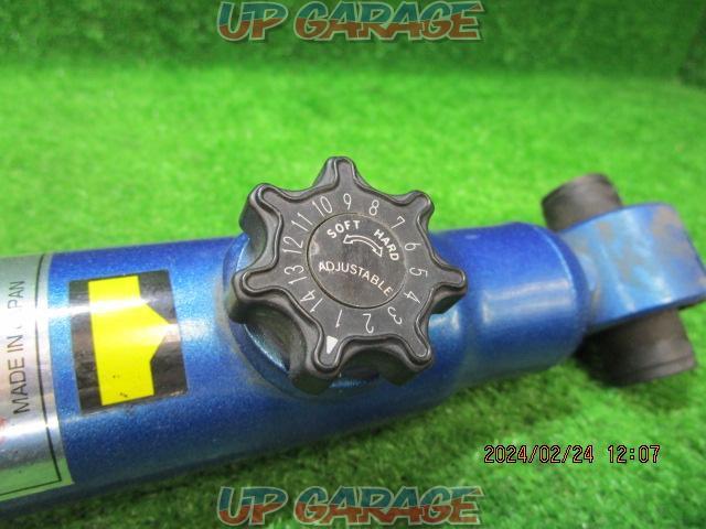 CUSCO
Rear shock for vehicle height adjustment
0 040 2.5404040 2.54040404040 0 payrence payrence-07