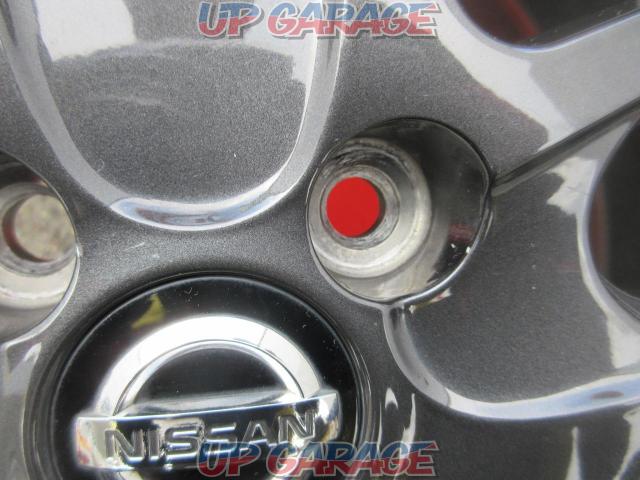 Nissan original (NISSAN)
Note genuine OP Wheel
+
BRIDGESTONE (Bridgestone)
REGNO
GR-X II-07