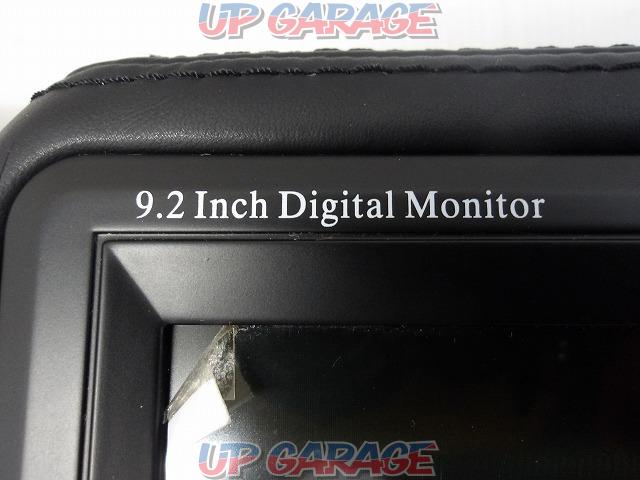 PRECIOUS
Headrest monitor
7 inches / Black-03