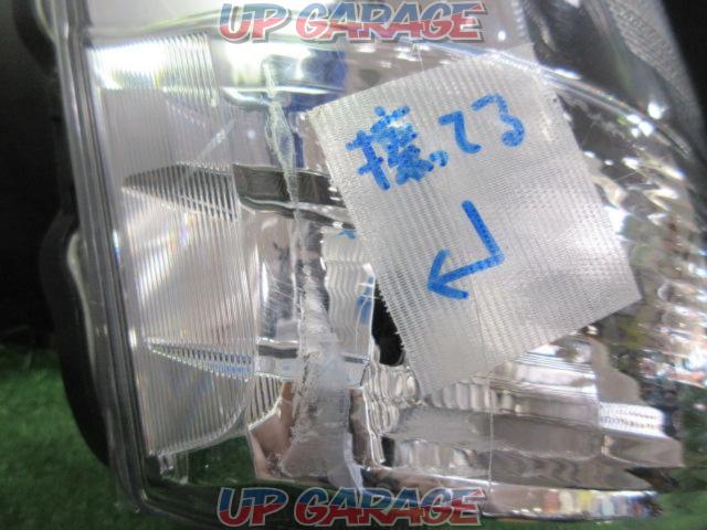 DAIHATSUS321/Hijet
Late genuine LED headlight
Wakeari only on the right side-04