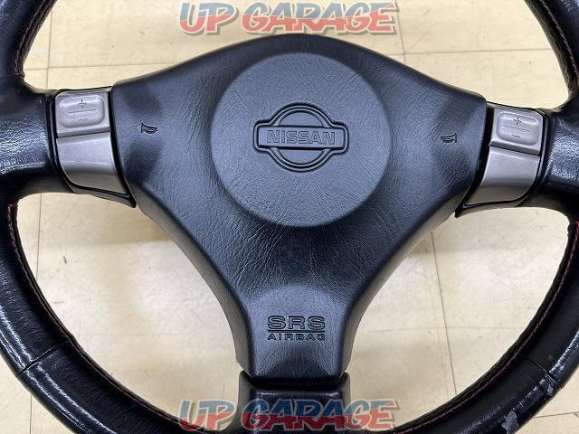 Nissan
ER34
Skyline genuine leather steering wheel-04