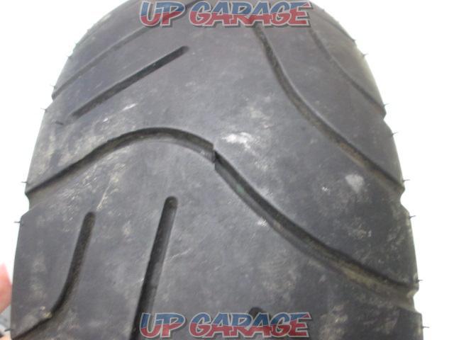 Second hand
YUANXING
130 / 60-10
Tubeless-06