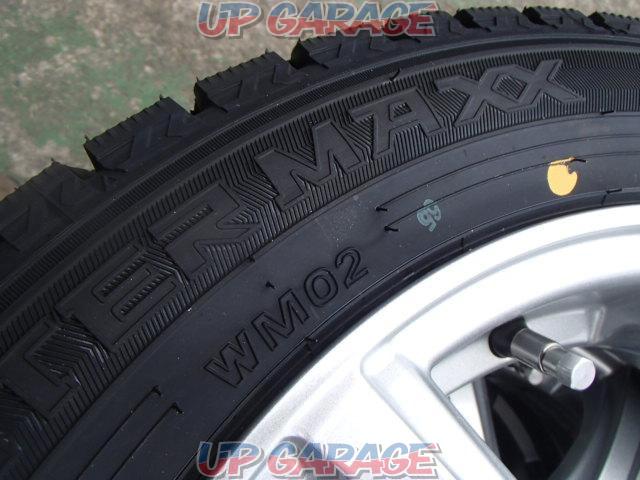  unused set product 
DUNLOP (Dunlop)
MACBES
MB8
+
DUNLOP (Dunlop)
WINTERMAXX
WM02-04