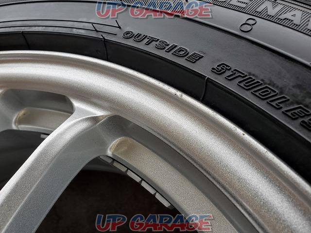 Unused tires
A-TECH (Etekku)
SCHNEIDER (Schneider)
CORSAGE
(5HOLE)
+
DUNLOP (Dunlop)
WINTER
MAXX
SJ8 +-07