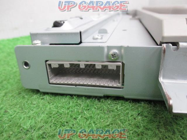 Wakeari
NISSAN
Serena / C26 system
Genuine flip down monitor
DP11W-V3000V(R)/UQY9601(280A0
1JA0A)-03