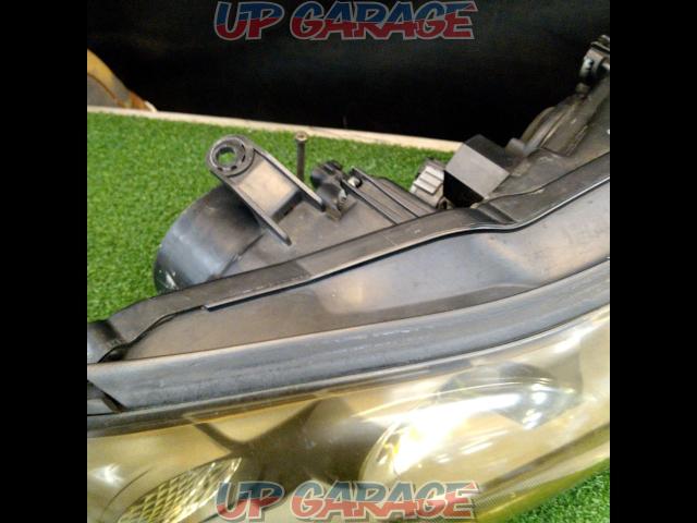 S15
Headlight
HID
Driver's seat only-05
