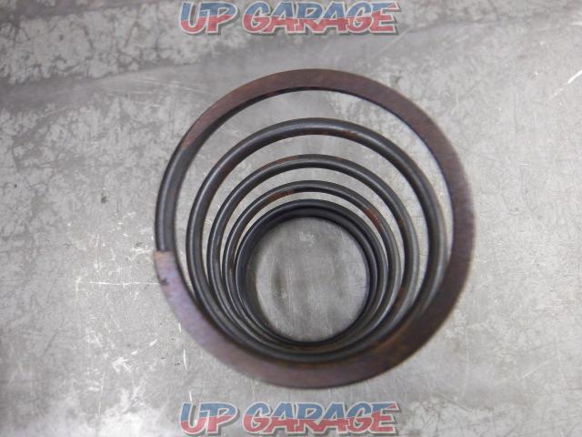 ●Price reduced 2BURIAL
Clutch center spring-06