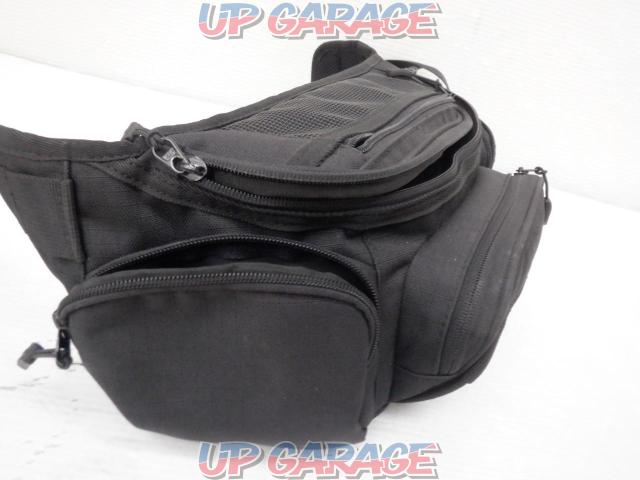 HenlyBegins
Waist Bag
DH-735
Capacity: 5L-06