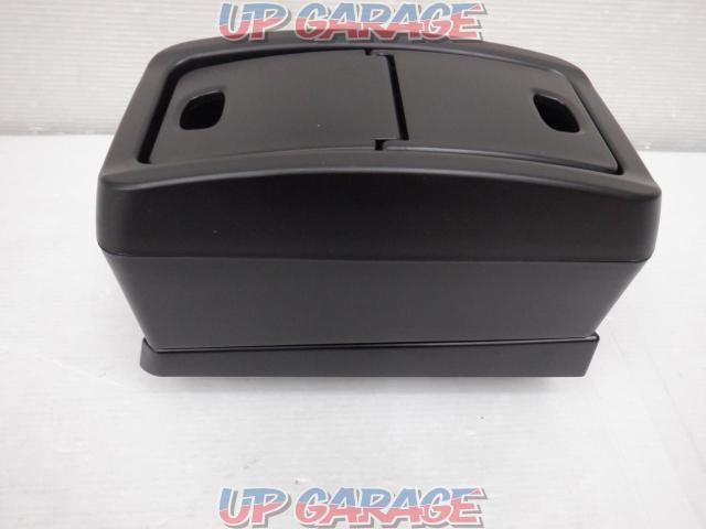 HONDA
Genuine option
Console trash box (trash can)
Made from CARMATE
Fit
GR1～GR8
Previous period-02