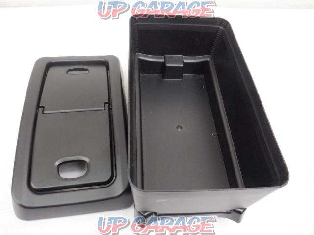 HONDA
Genuine option
Console trash box (trash can)
Made from CARMATE
Fit
GR1～GR8
Previous period-08