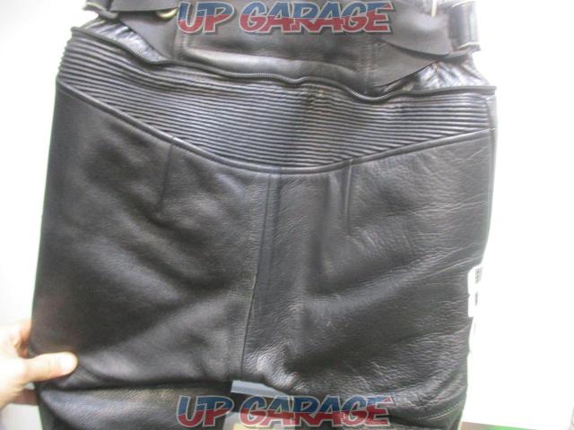Size unknown
KUSHITANI
Racing leather pants
black-08