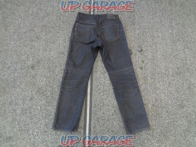 KUSHITANI EXPLORER jeans
black
Size 32-06