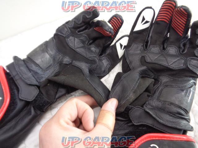DAINESECARBON
D1
LONG glove
Size 8 / S-05