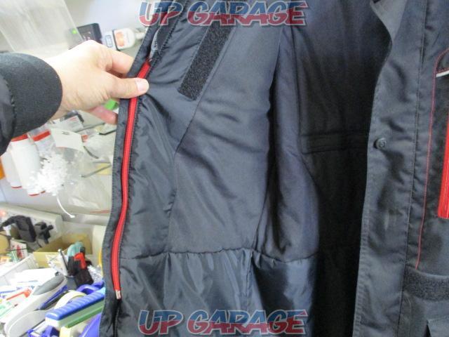 GOLDWINGSM12552
Rial Sports
Long jacket
Size BL-07