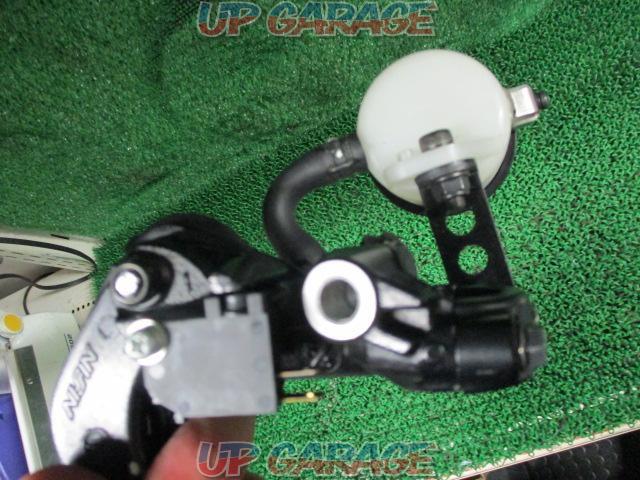 For Nissin front
Radial master cylinder
Separate tank type-06