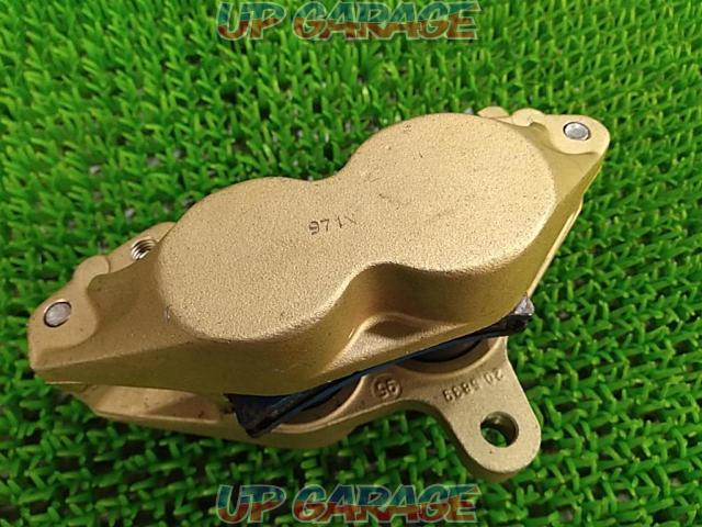 YAMAHA
Genuine BREMBO 100mm pitch front caliper
Left side only-06