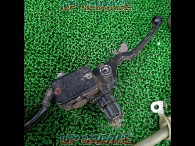 Translation
Kawasaki
Genuine front brake calipers and master cylinder
KSR1/2(MX050B/080B)-02
