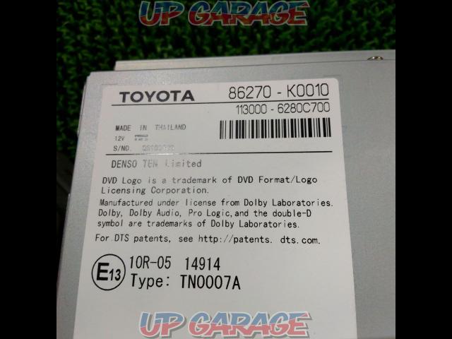 Toyota genuine
CD / DVD tuner
86270-K0010-04
