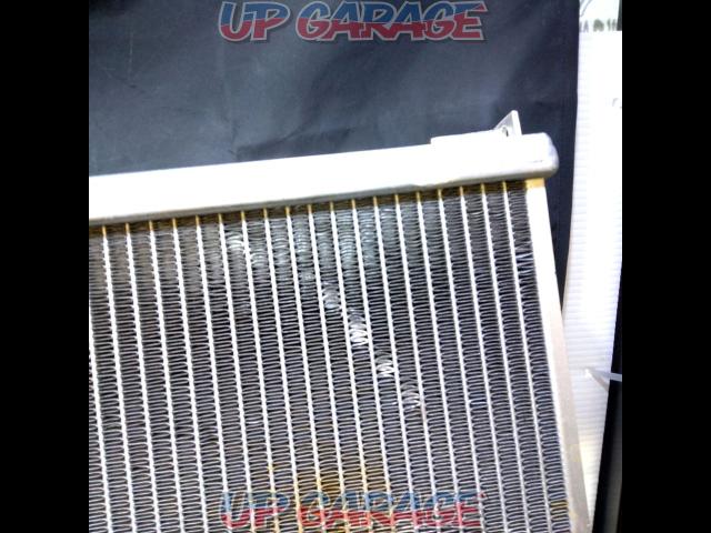 FD3S/RX-7 Manufacturer unknown
Genuine replacement type aluminum 3-layer radiator-05