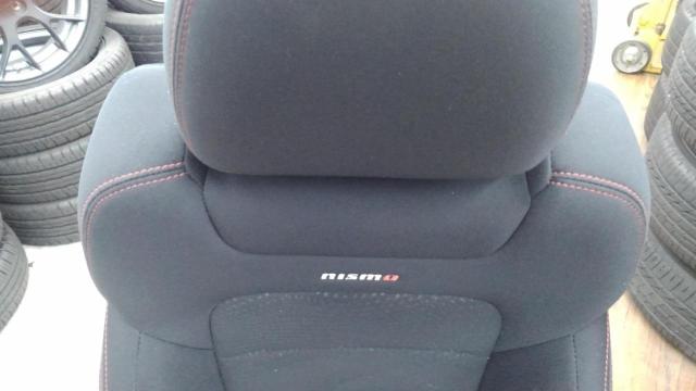 [March
K13 Nissan genuine
NSMO genuine seat + seat rail bonus included (Pajero Mini driver's side)-02