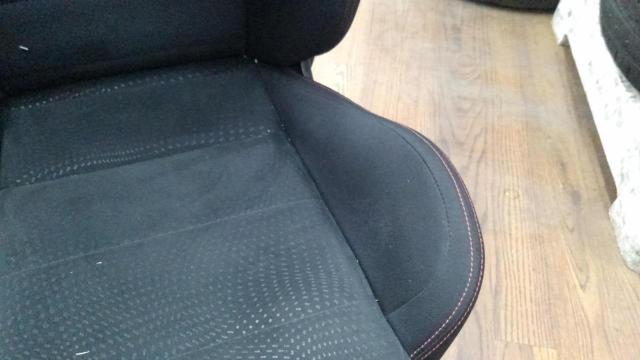 [March
K13 Nissan genuine
NSMO genuine seat + seat rail bonus included (Pajero Mini driver's side)-04