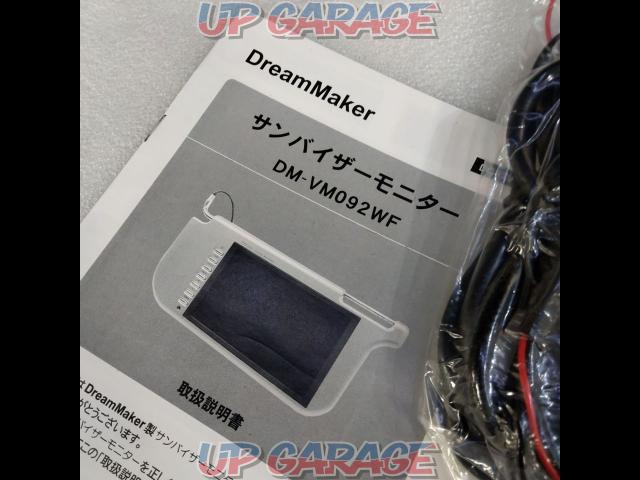 Dream
Maker
DM-VM092WF
[9 inches visor monitor]-08