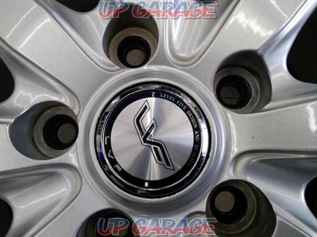 TOPY
LVF
Spoke wheels
+
YOKOHAMA
ice
GUARD
iG60-04