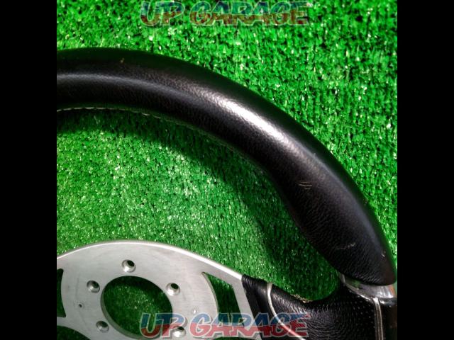 MOMO
Millennium
Leather steering wheel
35Φ-03