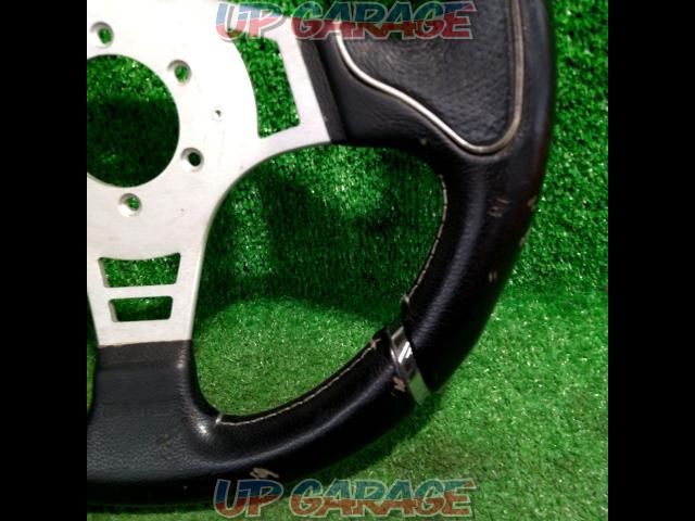 MOMO
Millennium
Leather steering wheel
35Φ-05