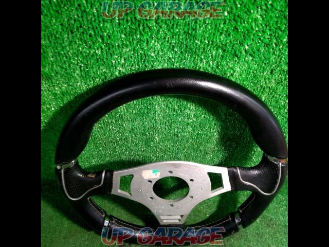 MOMO
Millennium
Leather steering wheel
35Φ-06