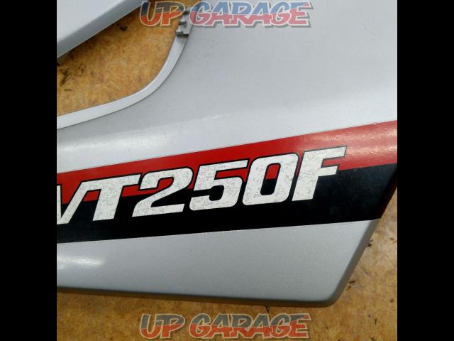 VT250F
MC08HONDA genuine side cover-04