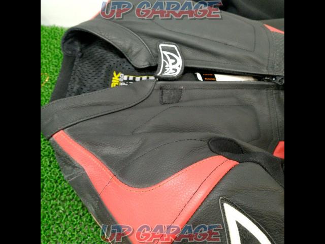 Size: 48 BERIK
RACE-DEP
2.0
Racing suits
Black / Red-06