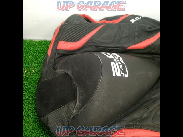 Size: 48 BERIK
RACE-DEP
2.0
Racing suits
Black / Red-09
