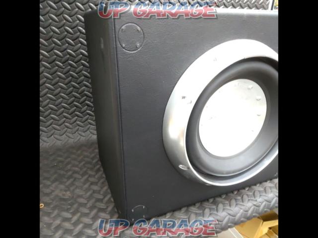 Rockford
POWER
T1
BOX with subwoofer speakers
T110D4-06