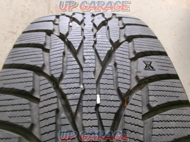 4 pieces (studless) MARSHAL
ice
WS51
215 / 65R16-07