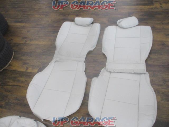Unknown Manufacturer
Seat Cover
LA850 series move canvas-04