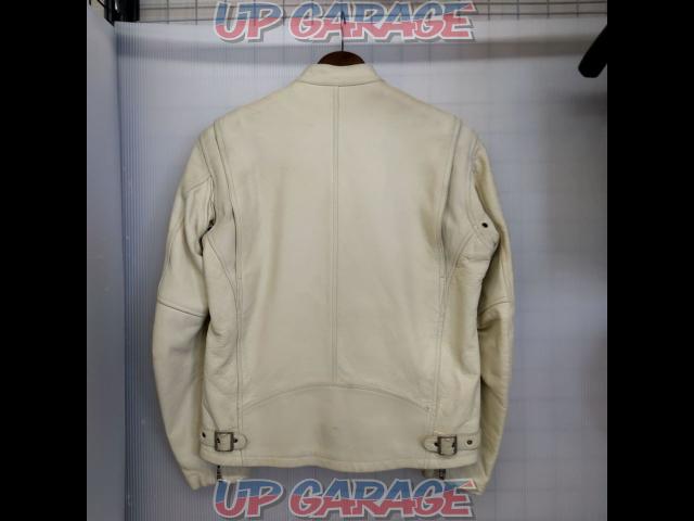 Kushitani
Single leather jacket
Size: M-02